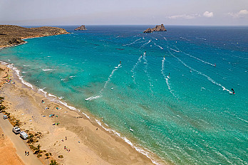 cQb_surfing-in-crete