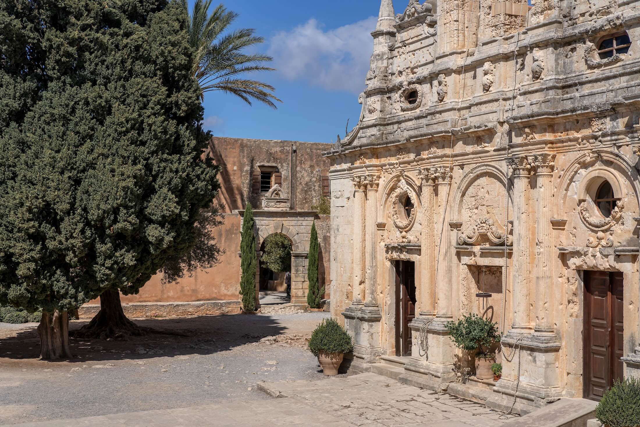 From Minotaurs to World War II: Fun Facts from Crete’s Epic past