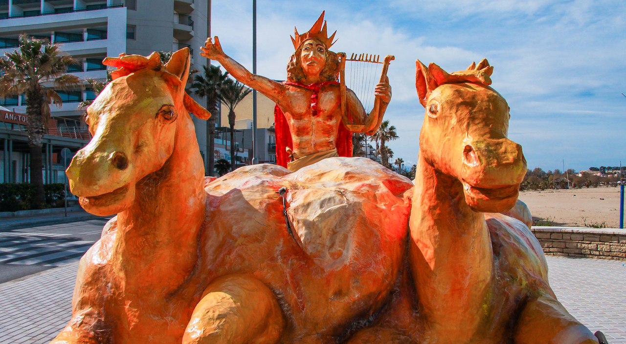 A comprehensive tour guide for the carnival of Rethymno A comprehensive tour guide for the carnival of Rethymno